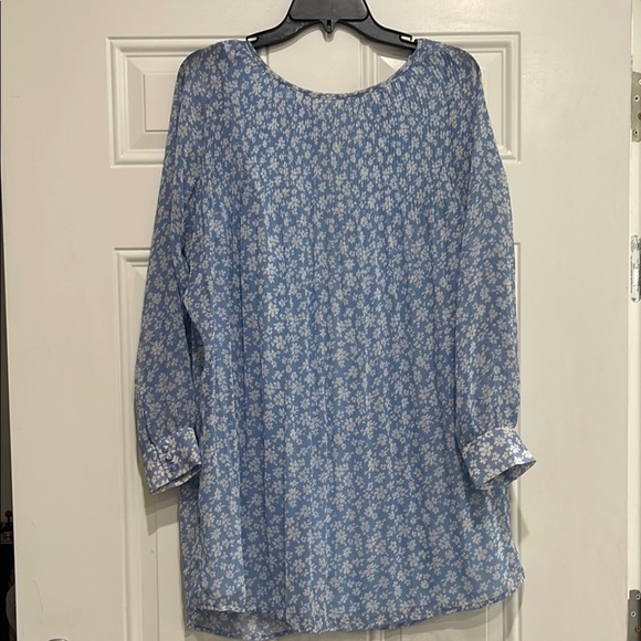 Kimchi Blue Pleated Shift Dress Urban Outfitters - Picture 1 of 4